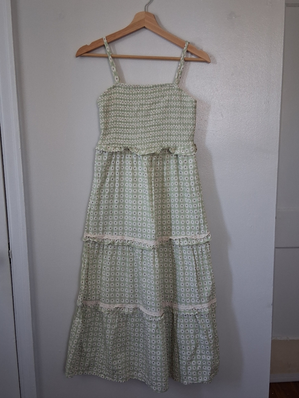Universal Thread Green Floral Dress Cotton & Rayon Mix